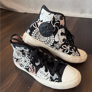 Converse Women's Black and Cream Lace High-Tops